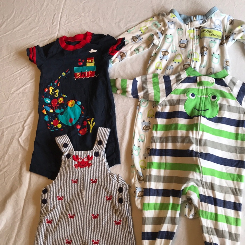 Lot of 4 baby boy 9m clothes of various brands